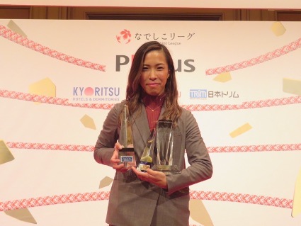 弊社社員　千葉 園子選手が2022なでしこリーグ1部で3つの個人タイトルを受賞！